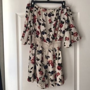 Floral romper crochet detailed waist